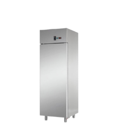 Master Cool Self-closing door refrigerator